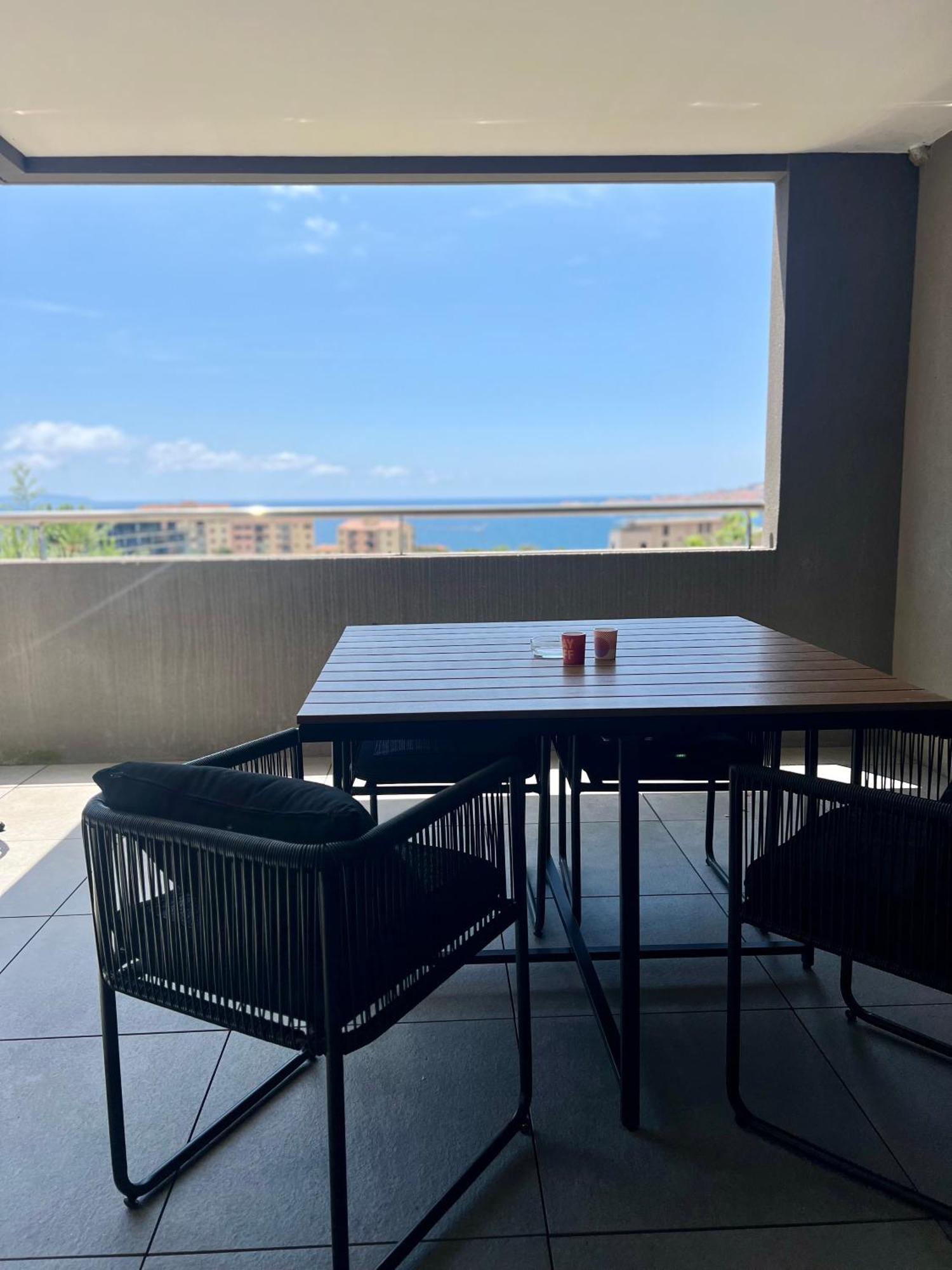 T2 Ajaccio Vue Mer ภายนอก รูปภาพ